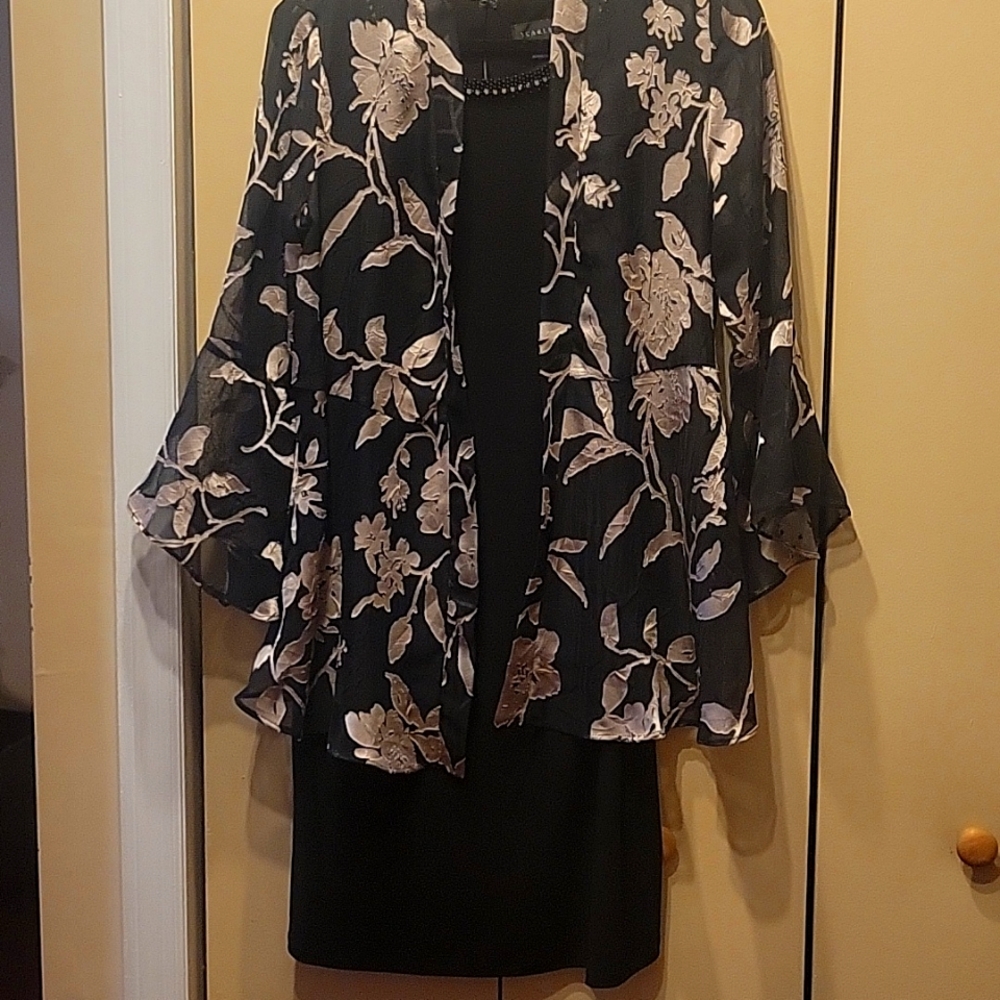 Gorgeous women's simple black dress